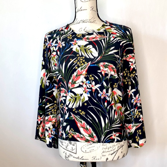 Tropical Plants Blouse Size XL - Picture 1 of 8